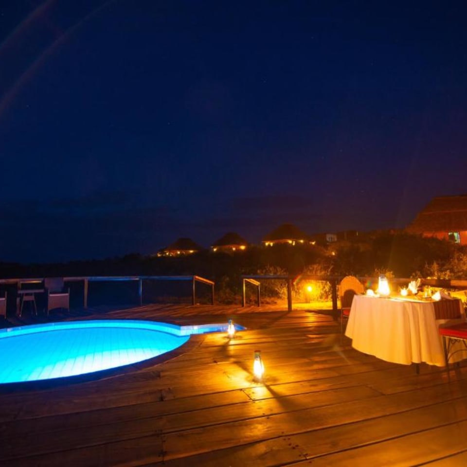 Buffalo Safari Lodge